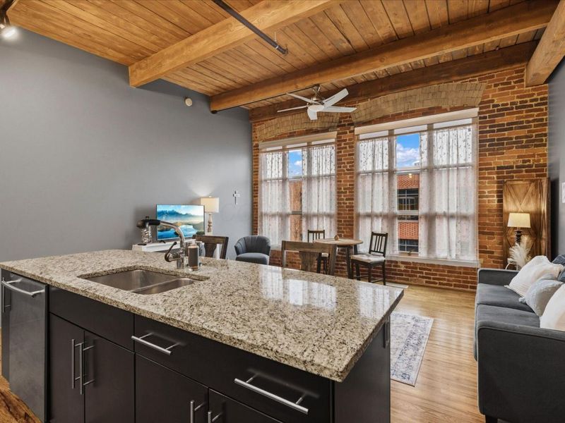 448 W Nationwide Boulevard, Unit 404, Columbus, OH 43215 Photo 9