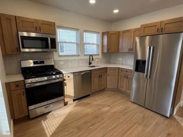 904 Kilsyth Road 1, ELIZABETH, NJ 07208