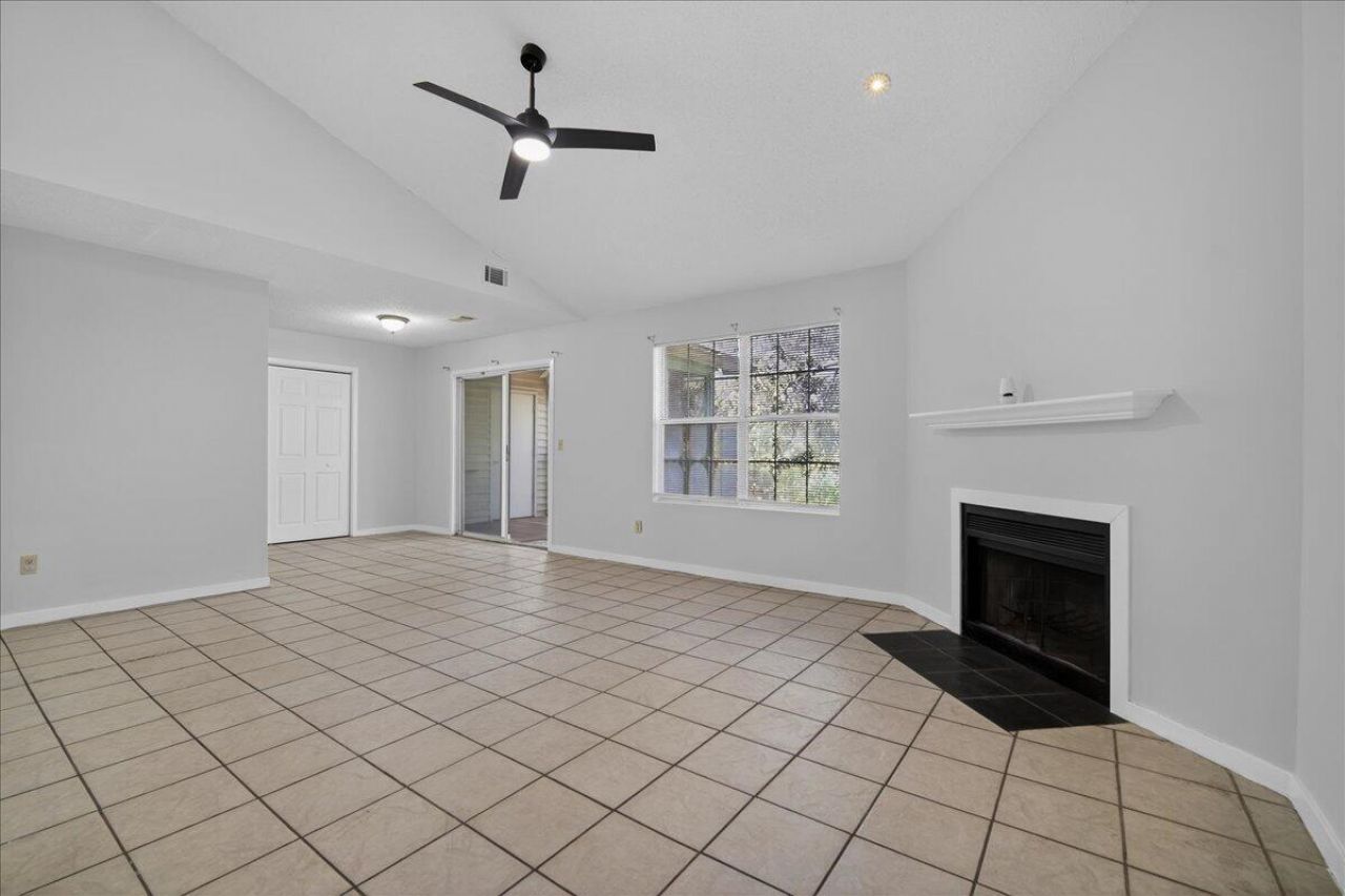 6280 Rolling Fork Road Photo 4