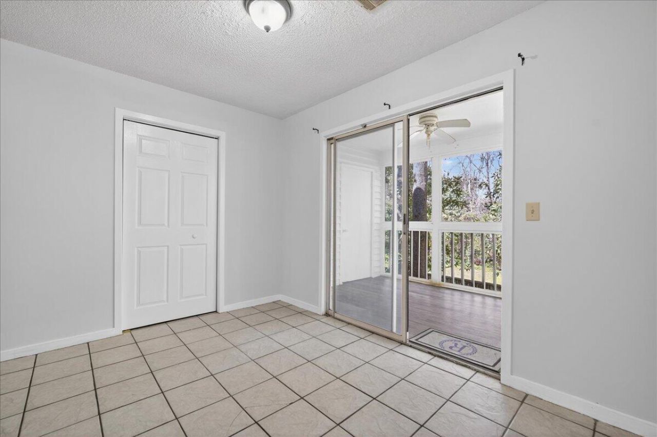 6280 Rolling Fork Road Photo 7