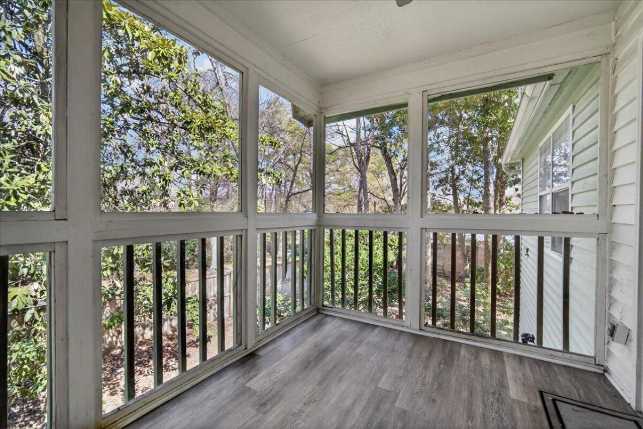 6280 Rolling Fork Road Photo 9