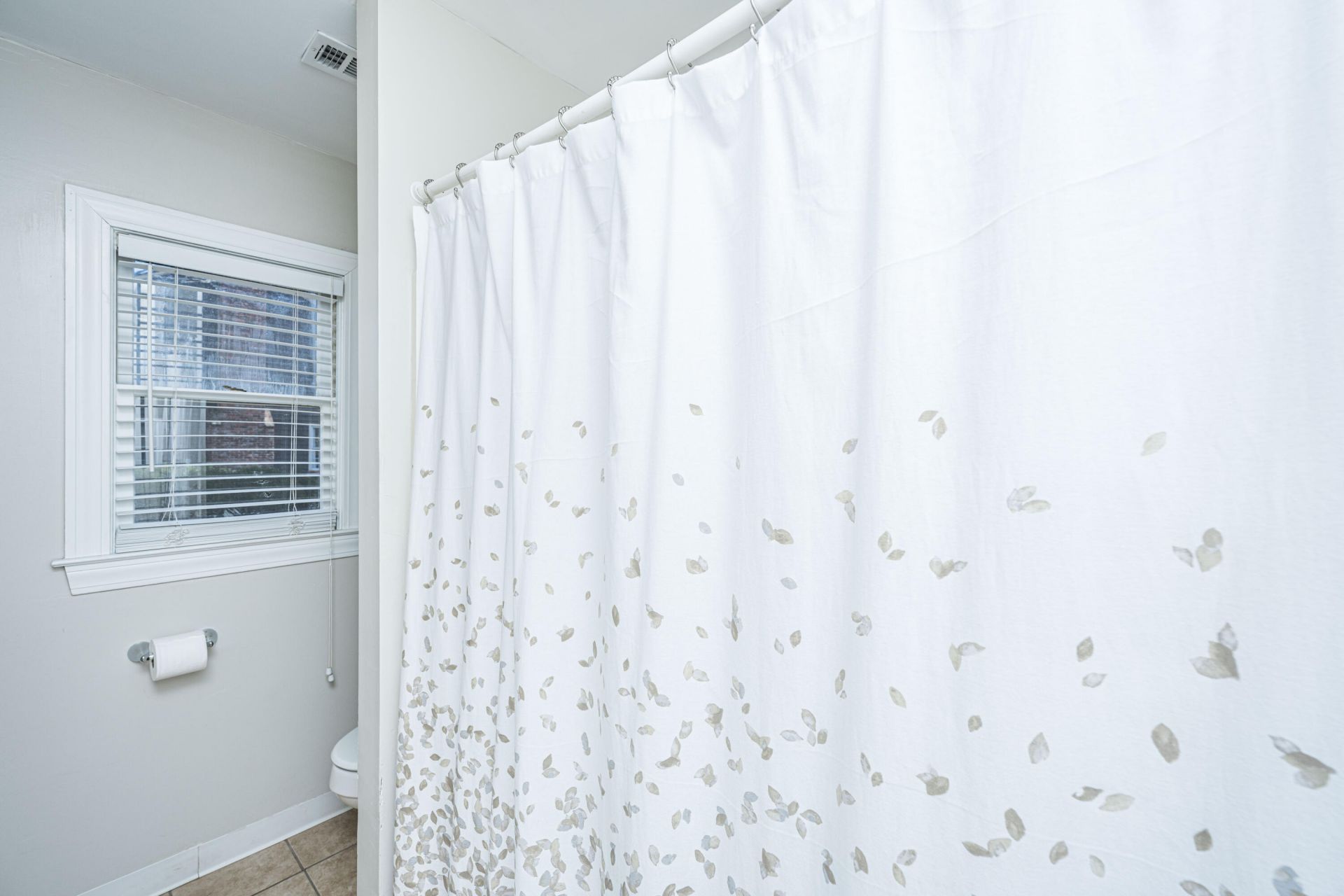 2206 Hunter Creek Drive Photo 27