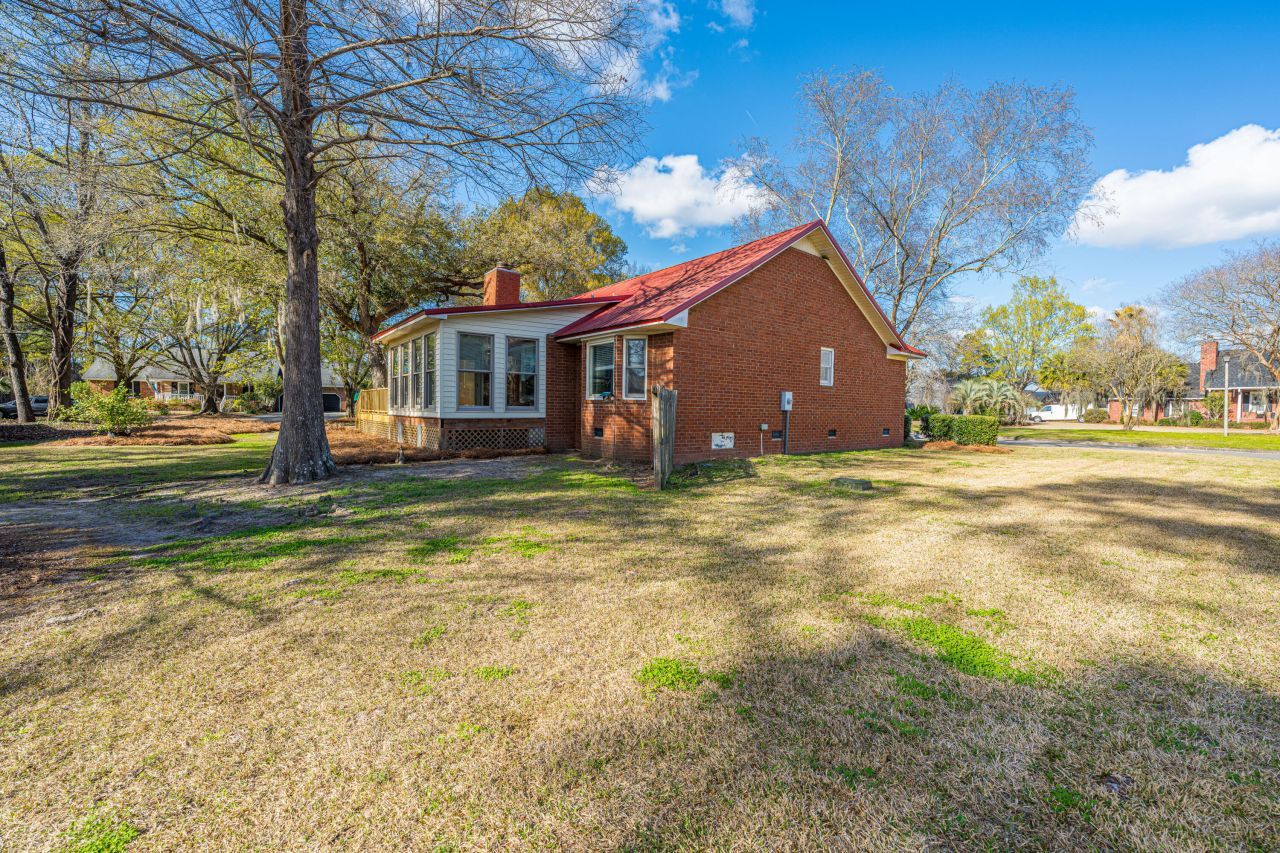 2206 Hunter Creek Drive Photo 38