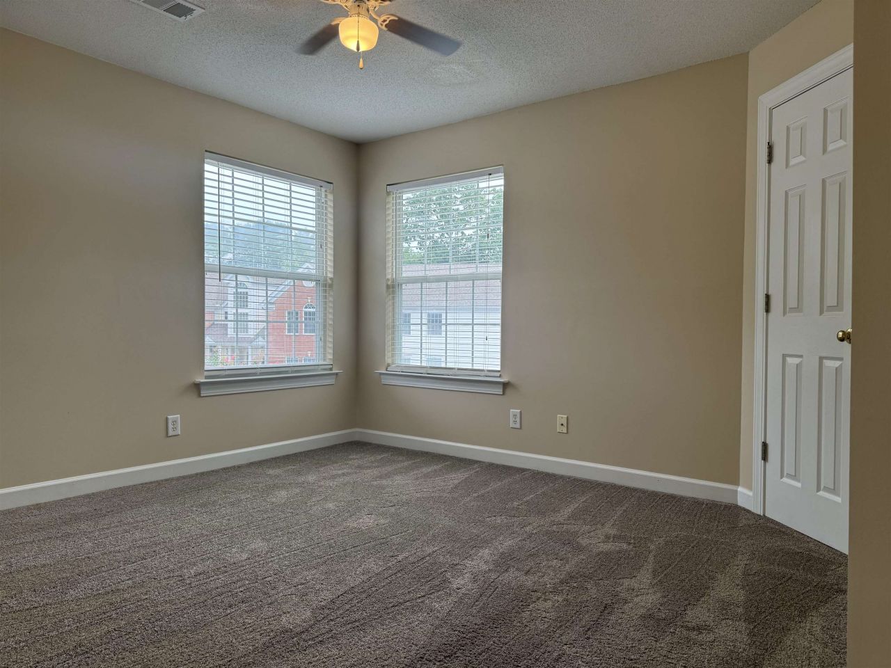4375 Crepe Myrtle Ct. Photo 14