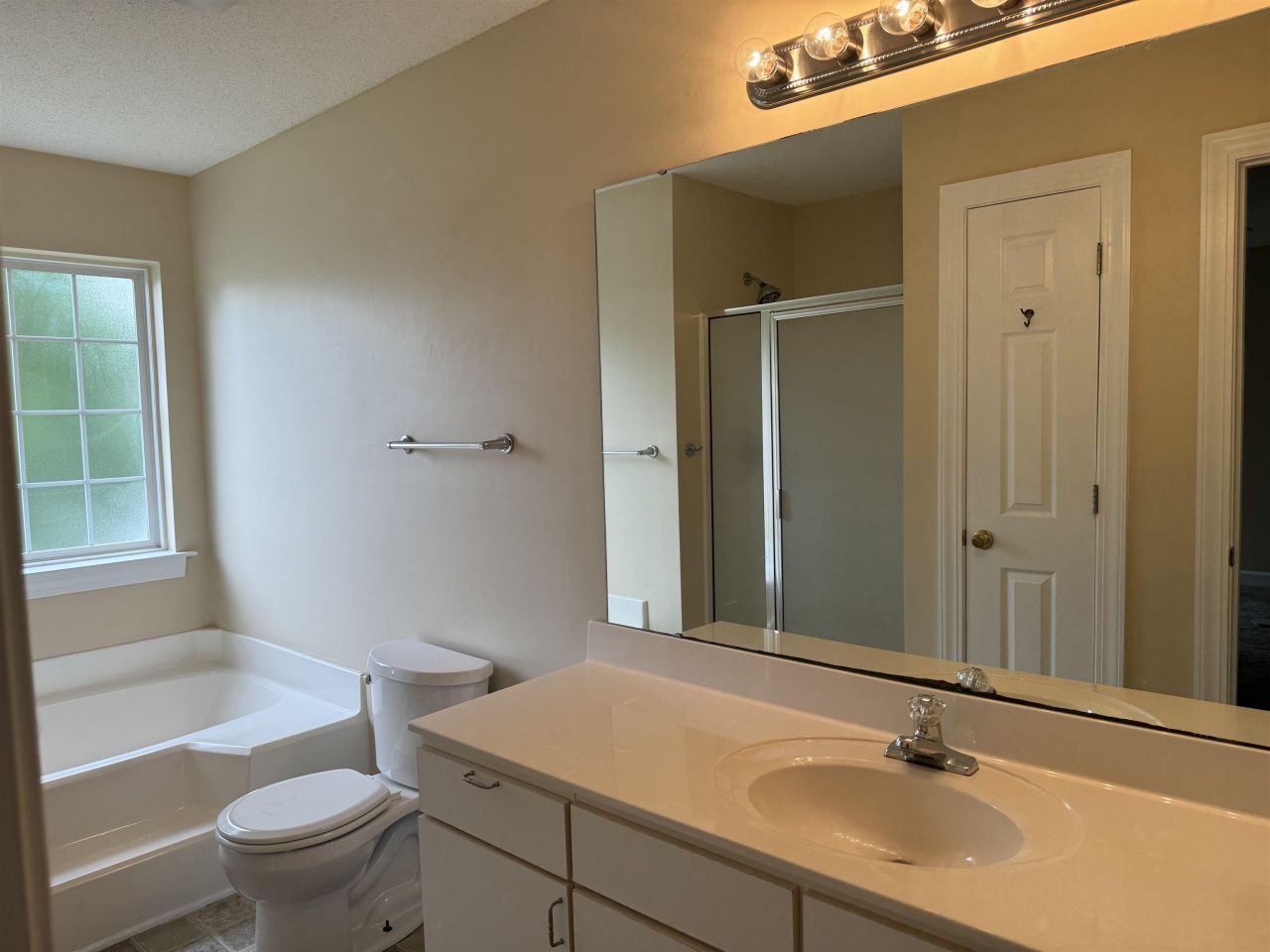 4375 Crepe Myrtle Ct. Photo 18