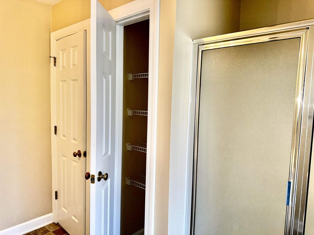 4375 Crepe Myrtle Ct. Photo 19