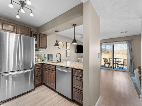 243 Clubhouse Drive, Unit Apt 14, Branson, MO 65616