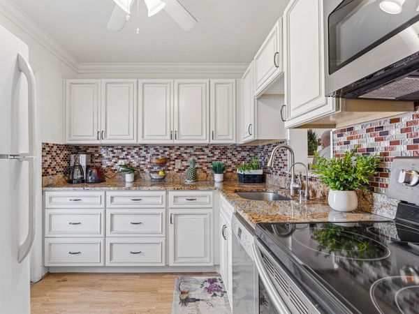 2191 NE 1st Court, Unit 202, Boynton Beach, FL 33435