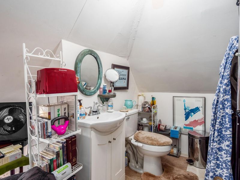 230 N 17th Street, Columbus, OH 43203 Photo 26