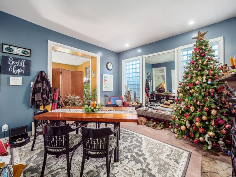 230 N 17th Street, Columbus, OH 43203 Photo 6