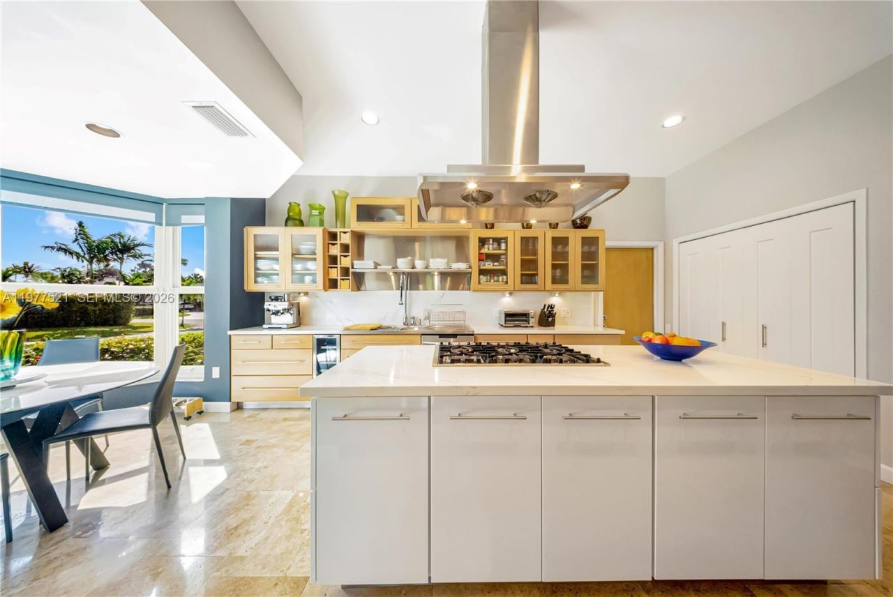 10101 SW 145th St, Miami, FL 33176 Photo