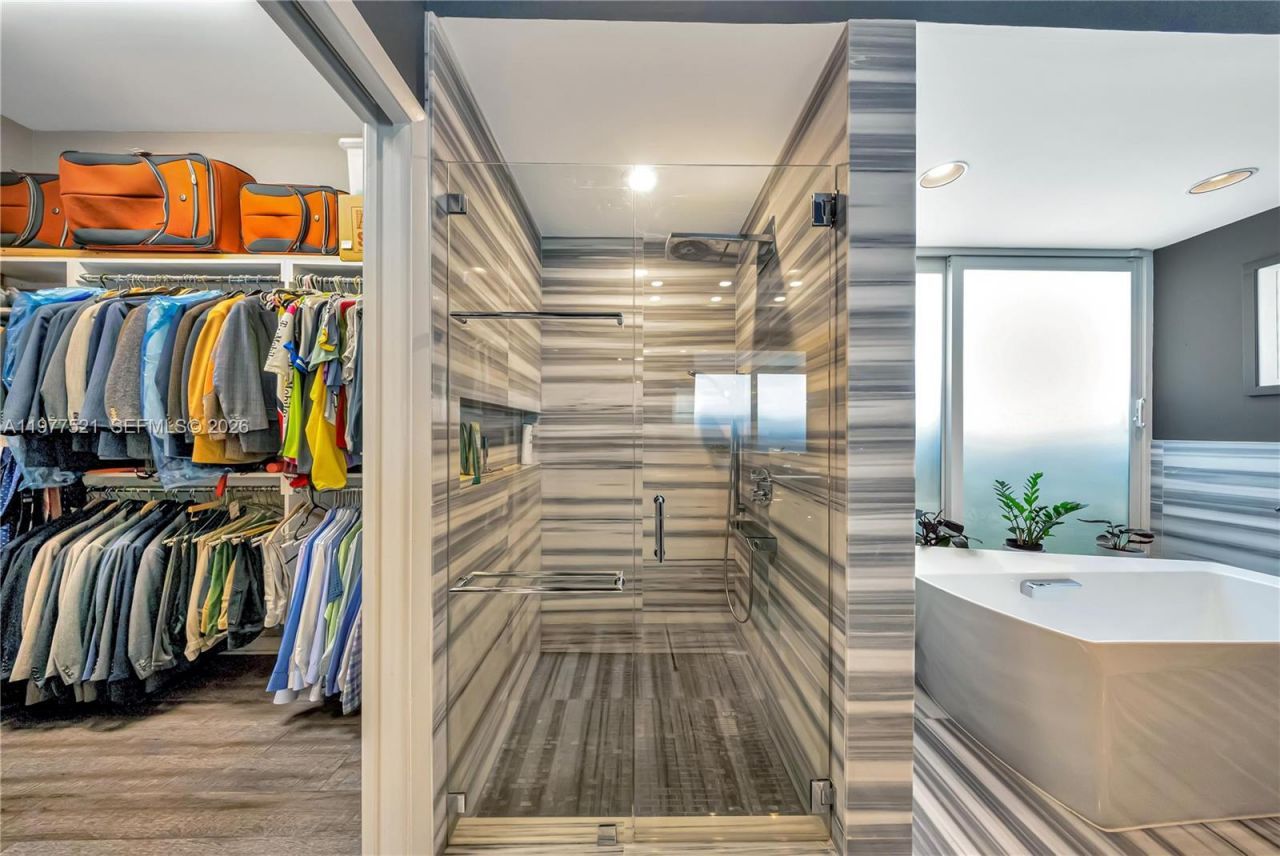 10101 SW 145th St, Miami, FL 33176 Photo