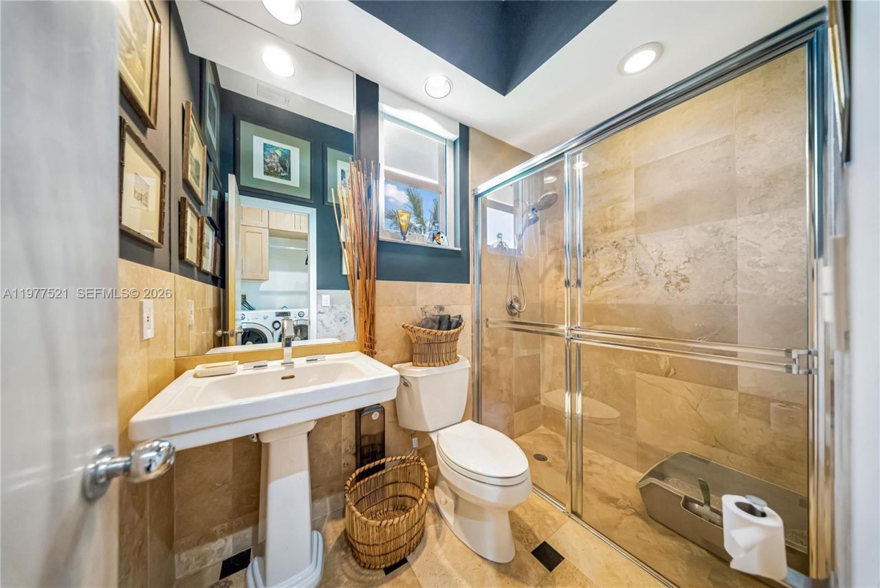 10101 SW 145th St, Miami, FL 33176 Photo