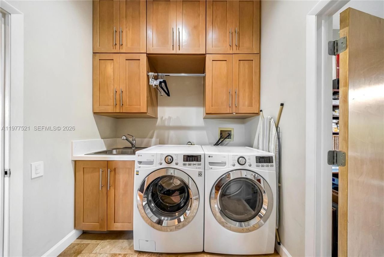 10101 SW 145th St, Miami, FL 33176 Photo