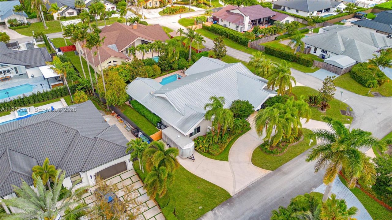 10101 SW 145th St, Miami, FL 33176 Photo