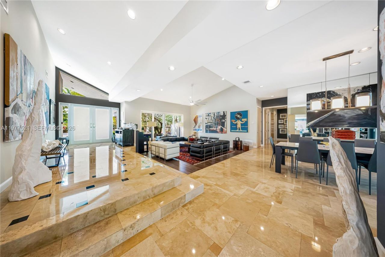 10101 SW 145th St, Miami, FL 33176 Photo