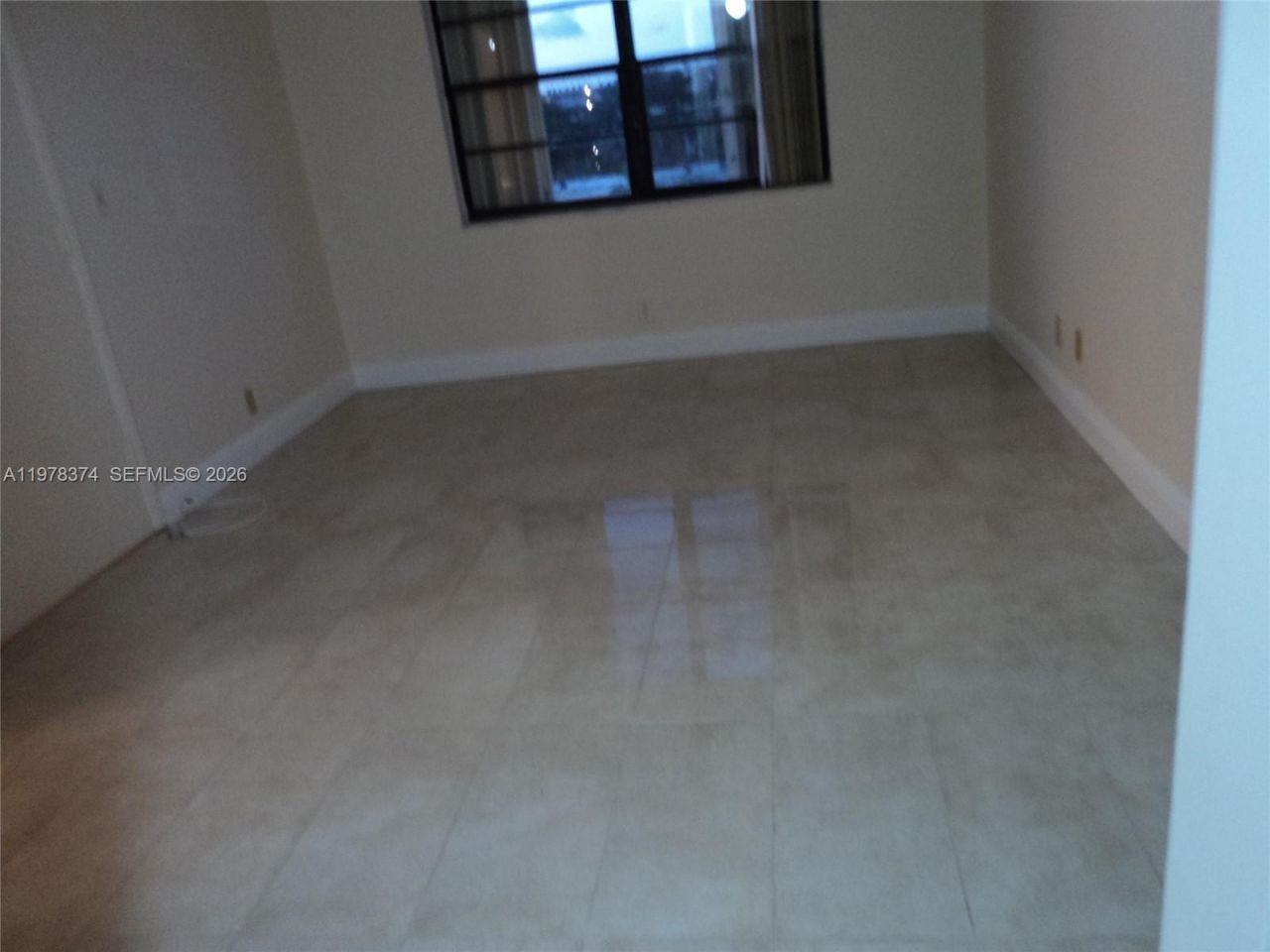 1301 NE 7th St, Unit 511, Hallandale Beach, FL 33009 Photo