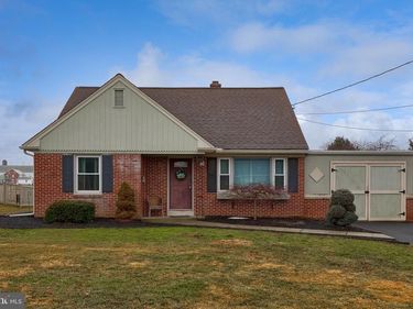 1160 WEA WIT STREET, EAST EARL, PA 17519