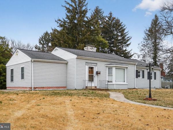 3 S GLEN AVENUE, NEW CASTLE, DE 19720