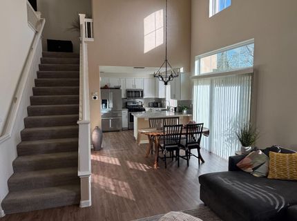 7 Naples, Sacramento, CA 95831 Photo