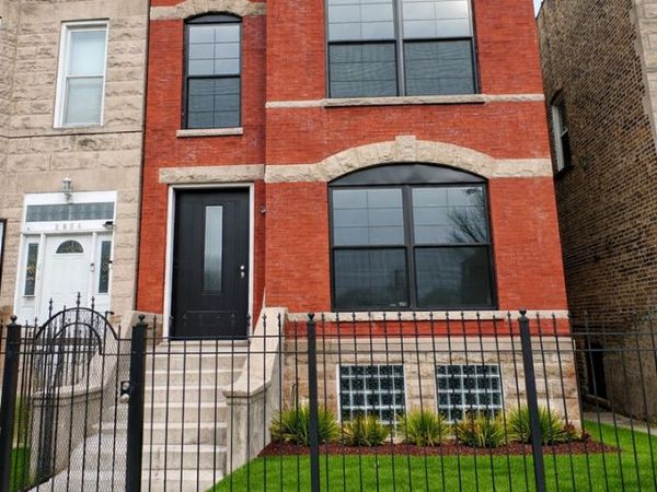 2852 W Polk Street , Chicago, IL 60612