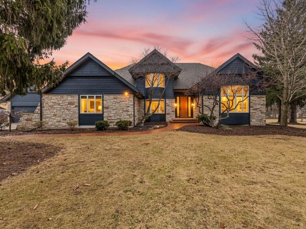 49 Chequamegon Bay, Madison, WI 53719