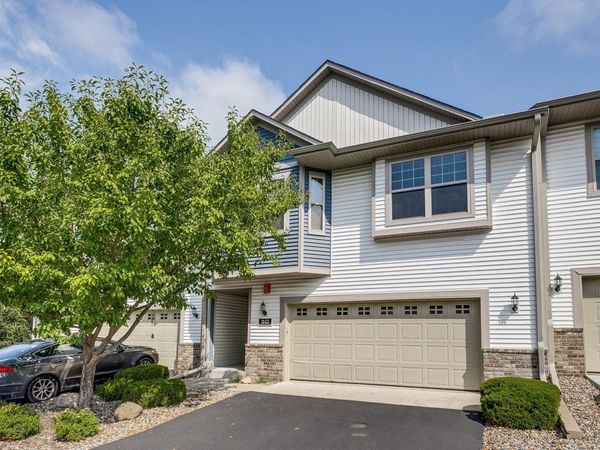 3143 Frontier Drive , Woodbury, MN 55129