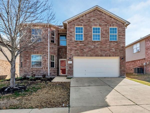 433 Lead Creek Drive, Fort Worth, TX 76131