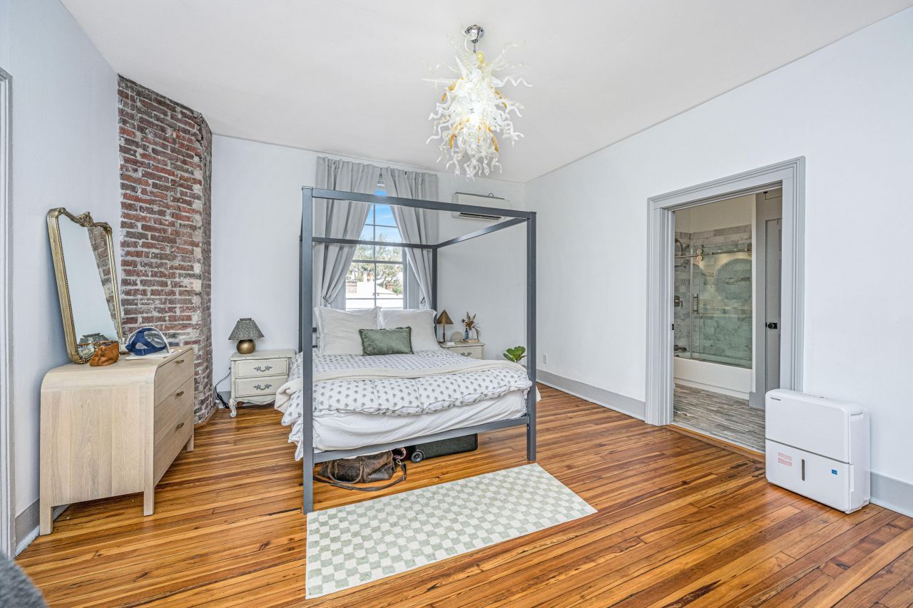 20 Limehouse Street Photo 10