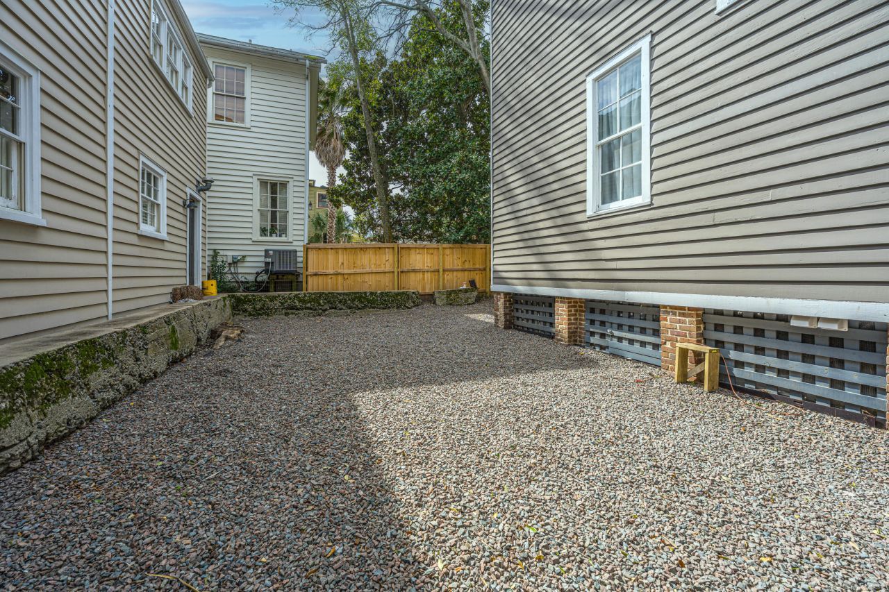 20 Limehouse Street Photo 23