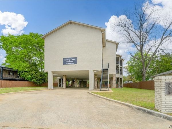 1721 Hackberry Lane, Unit 5, Tuscaloosa, AL 35401