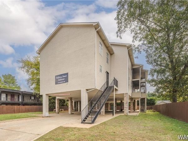1721 Hackberry Lane , Unit 5, Tuscaloosa, AL 35401