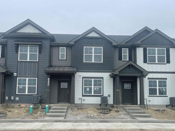 8952 Remington Way, St. John, IN 46373