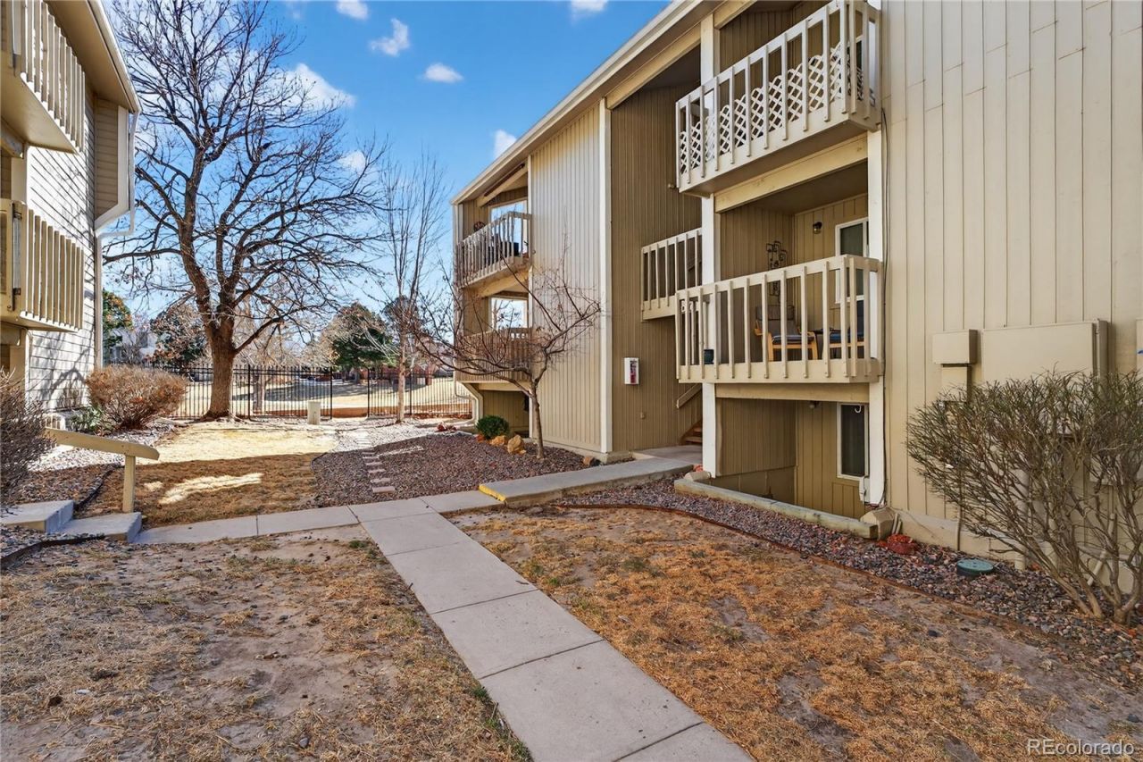 4066 S Atchison Way, Unit 101, Aurora, CO 80014 Main Photo