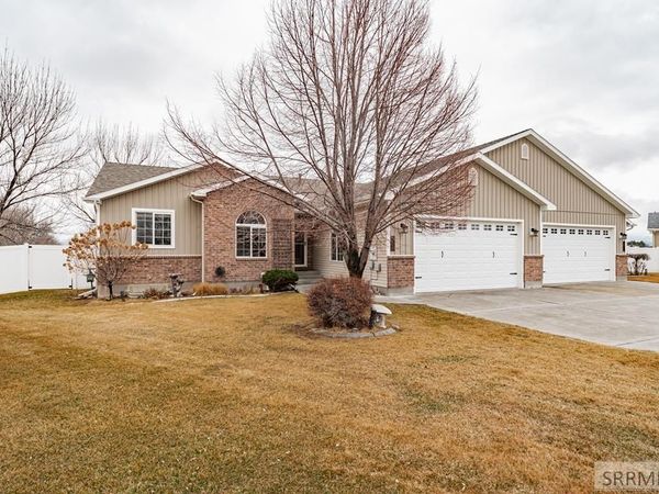939 Clara Court, AMMON, ID 83406