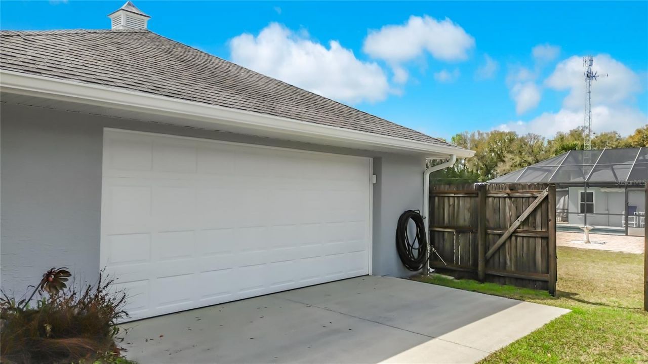 9451 NE 12th Court, Ocala, FL 34479 Photo