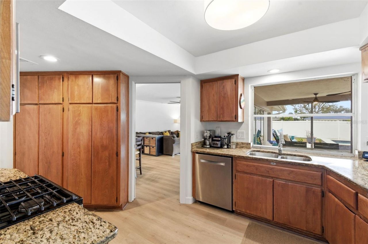 4179 38th Way S, Saint Petersburg, FL 33711 Photo