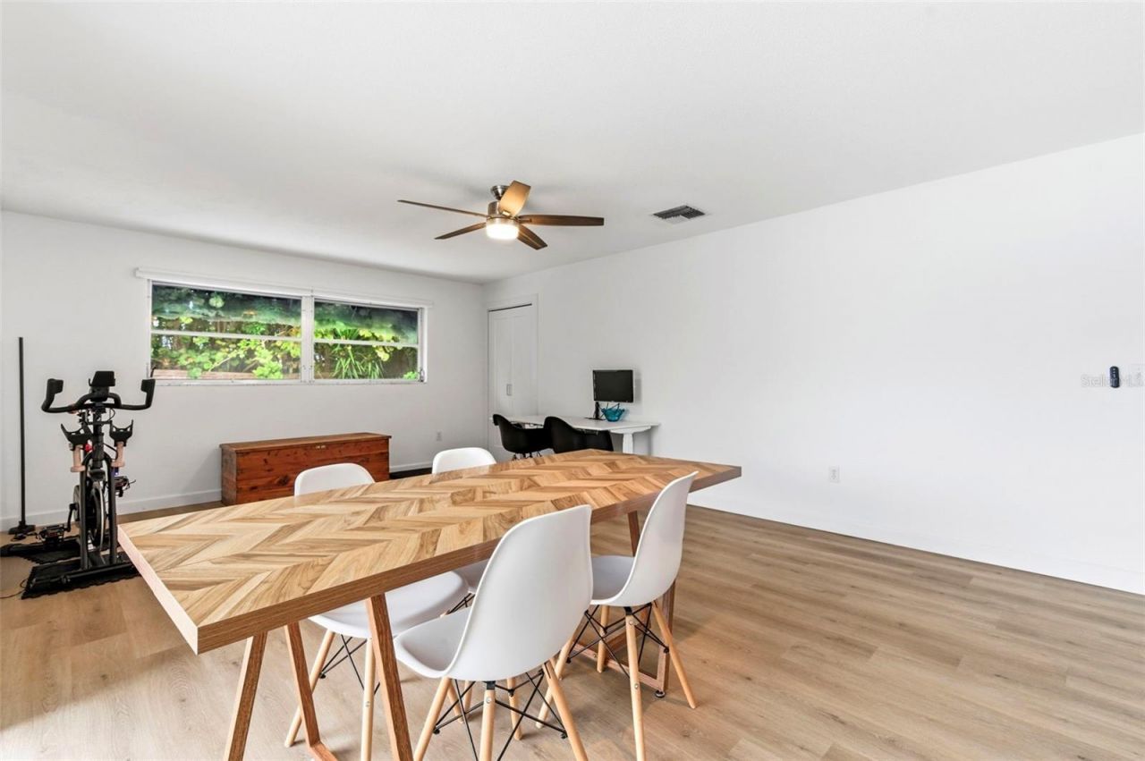 4179 38th Way S, Saint Petersburg, FL 33711 Photo