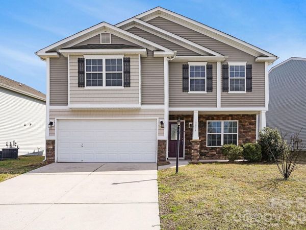 12814 Settlers Trail Court, Charlotte, NC 28278