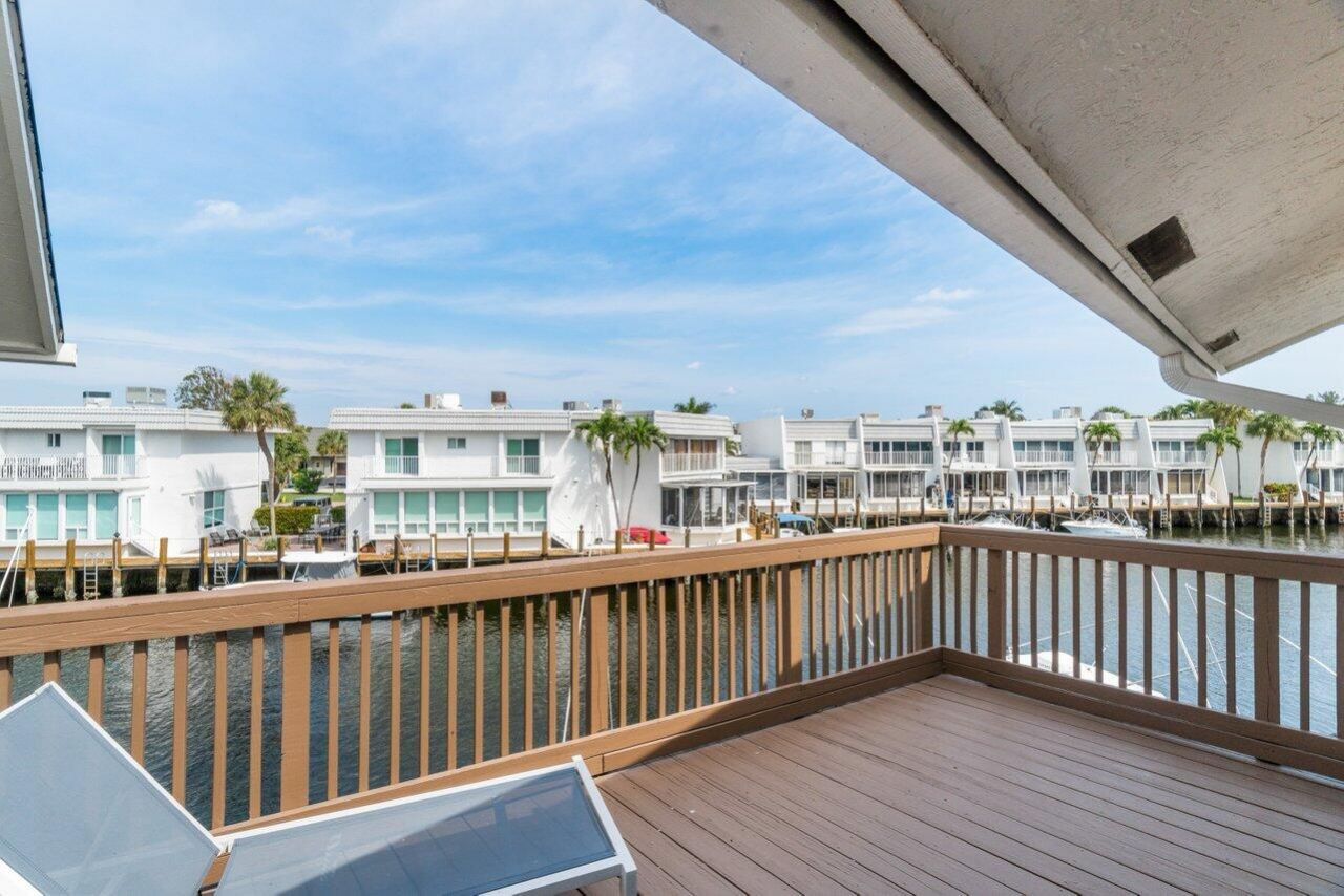 1037 Boca Cove Lane, Highland Beach, FL 33487 Photo