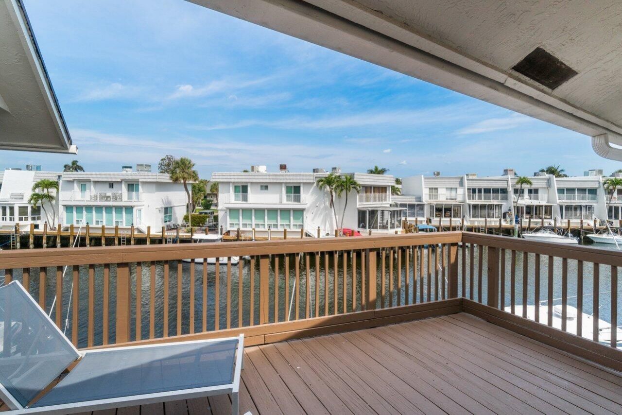 1037 Boca Cove Lane, Highland Beach, FL 33487 Photo