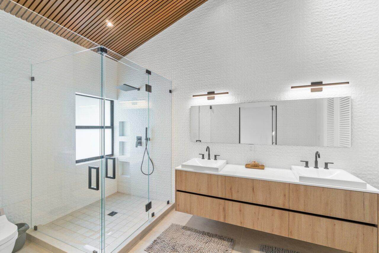 1037 Boca Cove Lane, Highland Beach, FL 33487 Photo