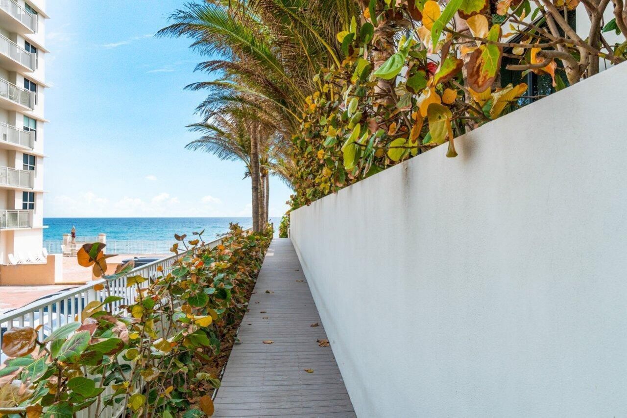 1037 Boca Cove Lane, Highland Beach, FL 33487 Photo