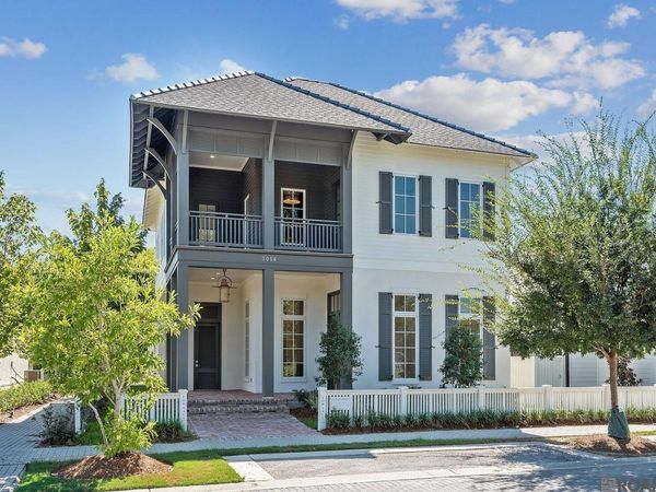 3056 Pointe-marie Dr, Baton Rouge, LA 70820