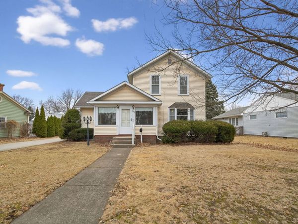 806 16th Street , Mendota, IL 61342