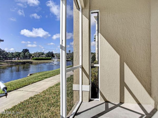 7801 POINT MEADOWS Drive, Unit 7108, Jacksonville, FL 32256