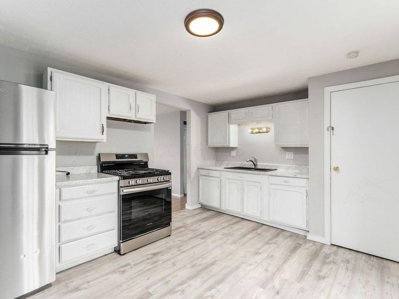 1722 Hollow Run Drive , Columbus, OH 43223 Photo 14