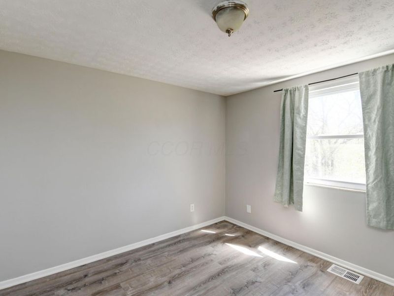 1722 Hollow Run Drive, Columbus, OH 43223 Photo 16