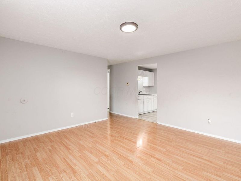 1722 Hollow Run Drive , Columbus, OH 43223 Photo 6