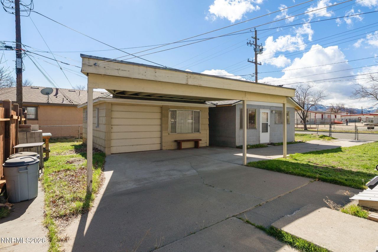 755 Balzar Circle, Reno, NV 89502 Photo